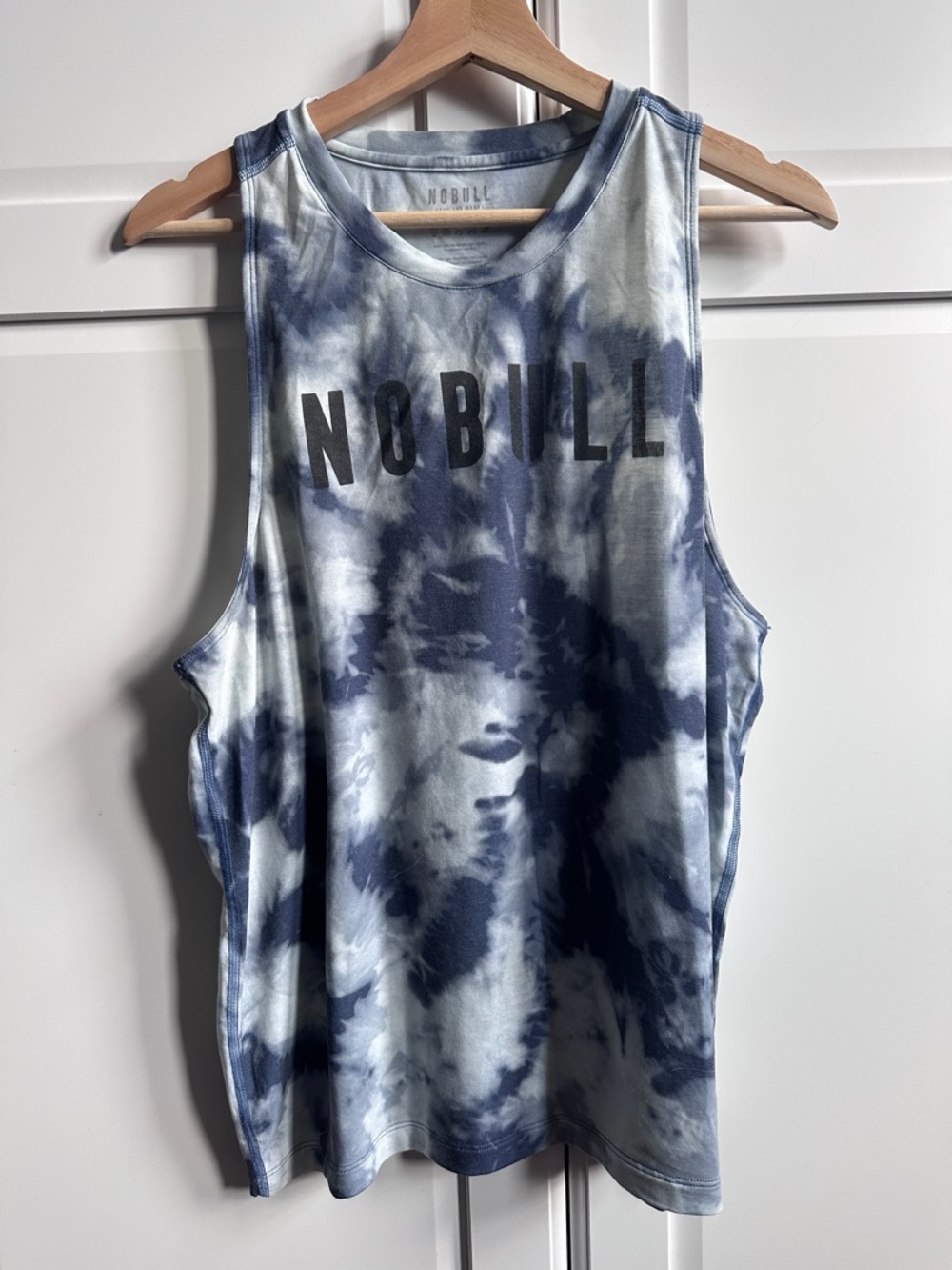 NOBULL Women’s Navy and White Tie-Dye Muscle Tank